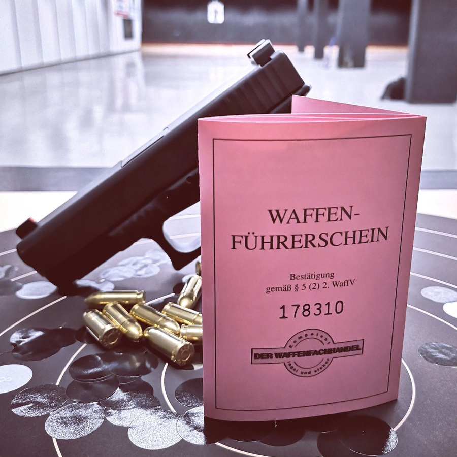 Waffenführerschein, Waffenbesitzkarte, Sachgemäßer Umgang mit Schusswaffen